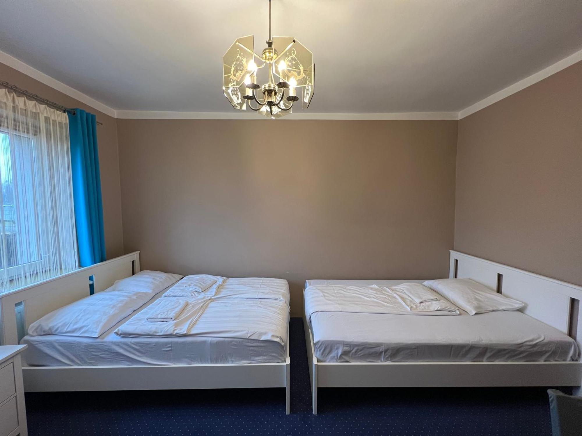 Privatunterkunft Noclegi Airportpark Pyrzowice