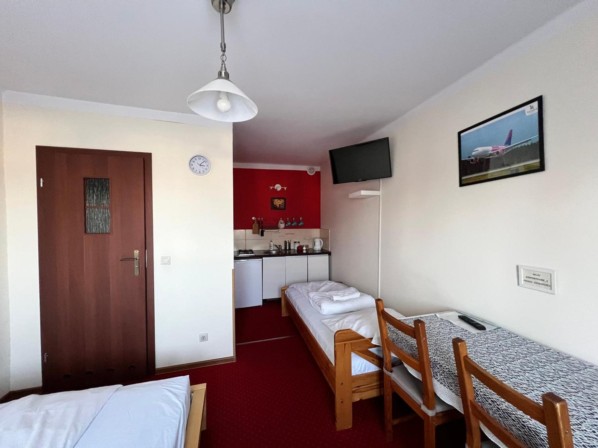 Privatunterkunft Noclegi Airportpark Pyrzowice